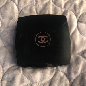 Chanel illuminating powder